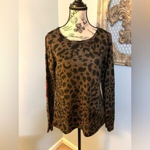 Miss 2 Day Leopard With Black & Red Flannel Accent LS Stretch Tunic Sz Med
